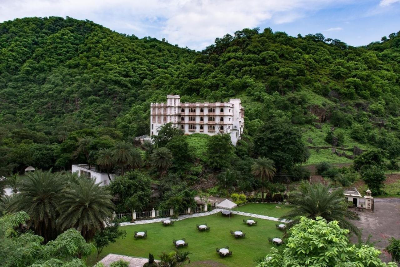 Hotel Aaram Baagh By Pachar Group à Udaipur Extérieur photo